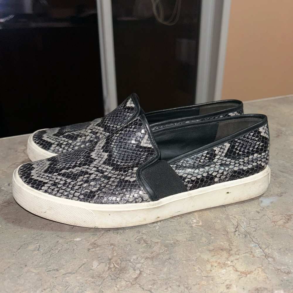 Vince size 6.5 slip on snake animal print shoe
